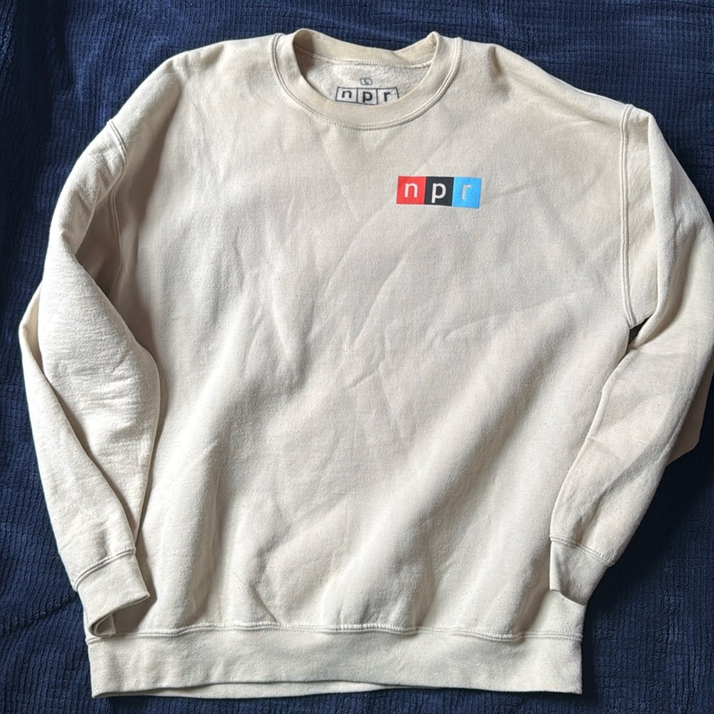 NPR Mens Sweatshirt size Large